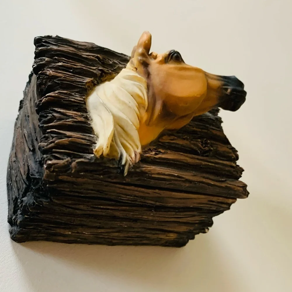 Trinket box